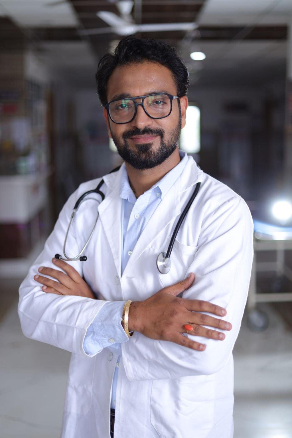 Doctors and Healthcare Professionals loan facilities CreditCares