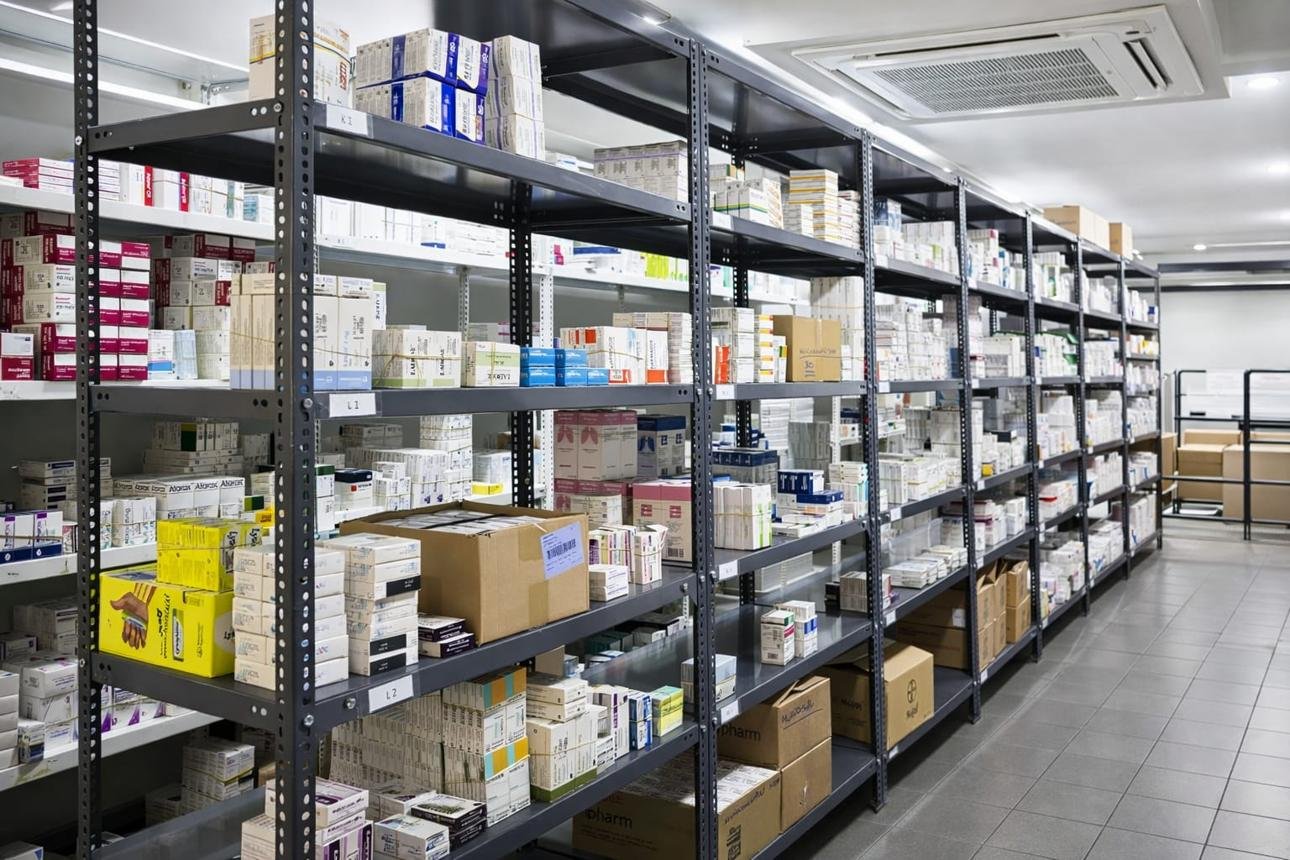 Medicine Wholesalers and Distributors credit lines CreditCares